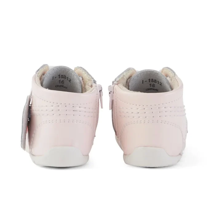 Baby Kick Hi in pelle verniciata rosa chiaro