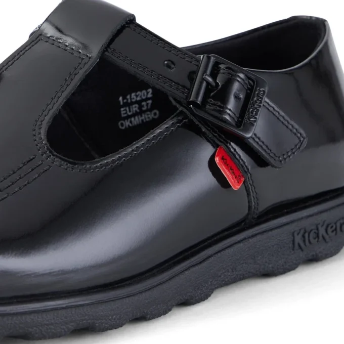 Fragma T-Buckle in pelle verniciata nera da donna Fragma T-Buckle in pelle verniciata nera da donna