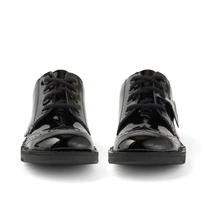Junior Girls Kick Lo Brogue in pelle verniciata nera Junior Girls Kick Lo Brogue in pelle verniciata nera