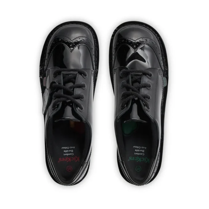 Junior Girls Kick Lo Brogue in pelle verniciata nera Junior Girls Kick Lo Brogue in pelle verniciata nera