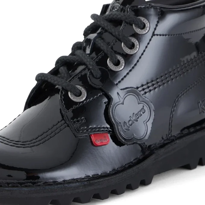 Kick Hi Unisex Giovani in pelle verniciata nera