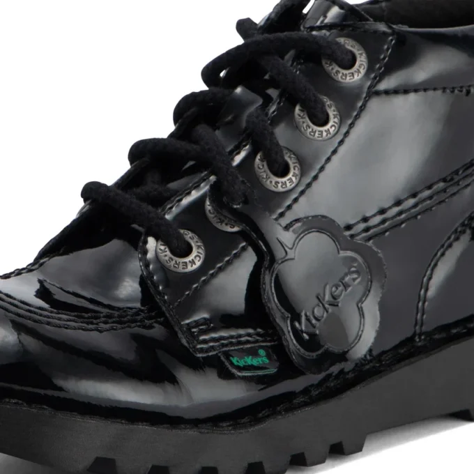 Kick Hi Zip in similpelle e vernice nera per ragazze Kick Hi Zip in similpelle e vernice nera per ragazze