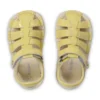 Kick Sandal unisex per neonati Fruit giallo chiaro Kick Sandal unisex per neonati Fruit giallo chiaro