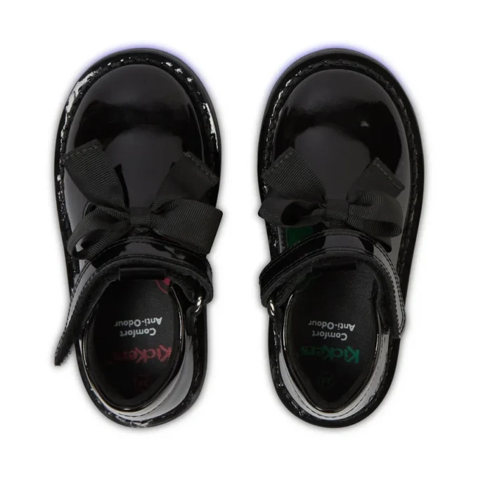 Scarpe Adlar T Bar Bow in vernice nera per bambine Scarpe Adlar T Bar Bow in vernice nera per bambine