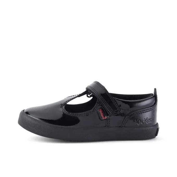Scarpe da bambina Kariko con cinturino a T in vernice nera Scarpe da bambina Kariko con cinturino a T in vernice nera