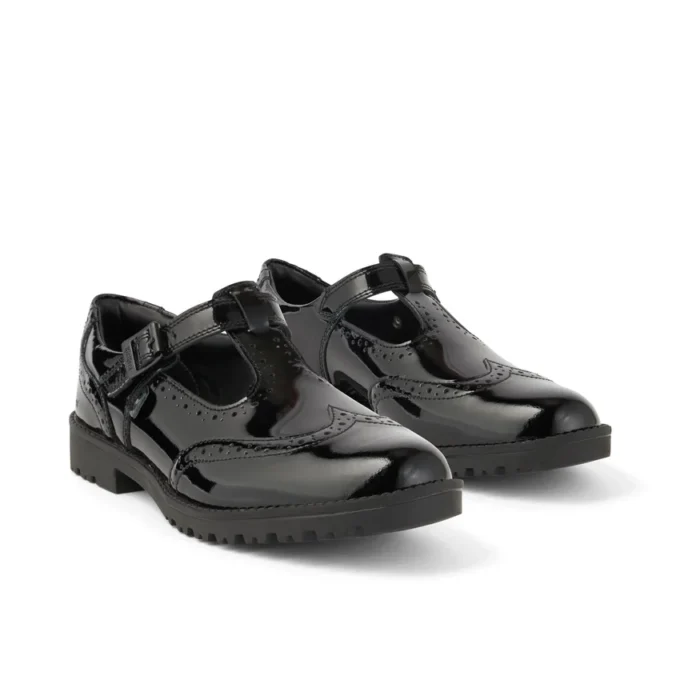 Scarpe da ragazza Lachly Brogue T-Bar in vernice nera Scarpe da ragazza Lachly Brogue T-Bar in vernice nera