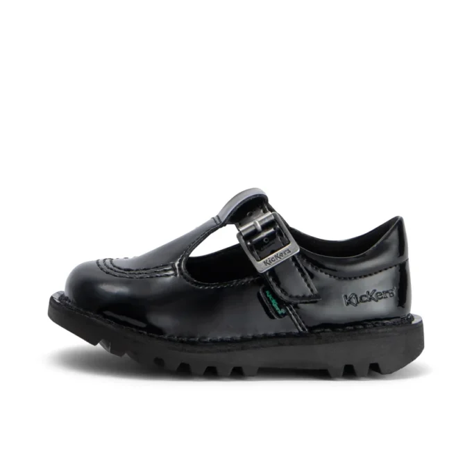Scarpe Kick T-Bar in similpelle verniciata per bambine, nero Scarpe Kick T-Bar in similpelle verniciata per bambine, nero