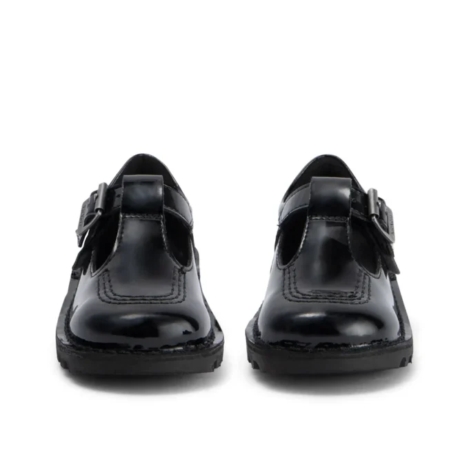 Scarpe Kick T-Bar in similpelle verniciata per bambine, nero Scarpe Kick T-Bar in similpelle verniciata per bambine, nero