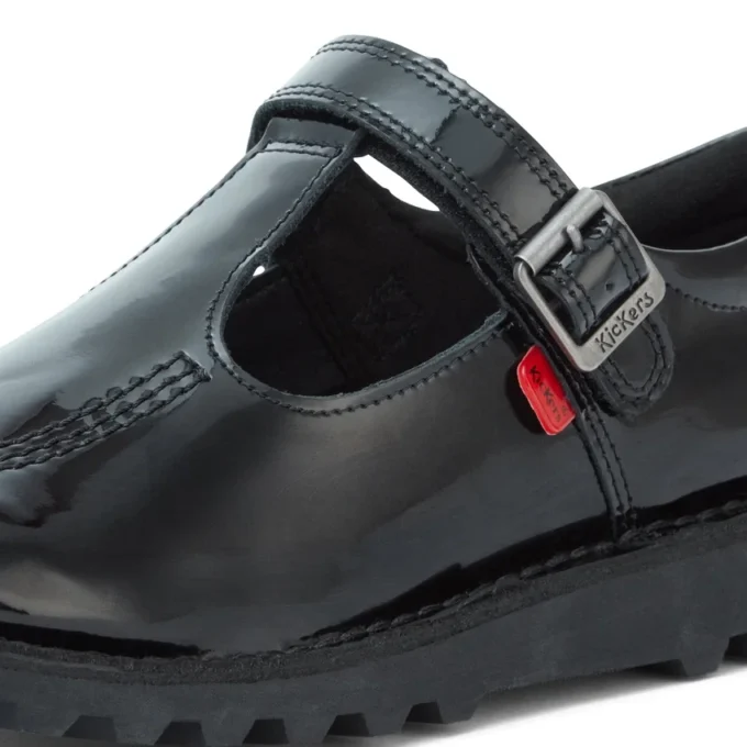 Scarpe Kick T-Bar in vernice nera da ragazza Scarpe Kick T-Bar in vernice nera da ragazza