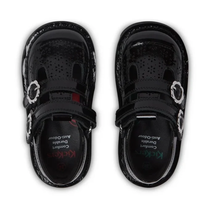 Scarpe Kick T-Bar per bambine in vernice nera Scarpe Kick T-Bar per bambine in vernice nera